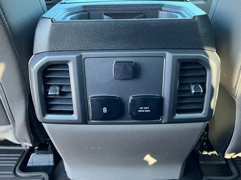 Used 2019 Ford F150 XLT w/ Equipment Group 302A Luxury AWD/4WD image 43