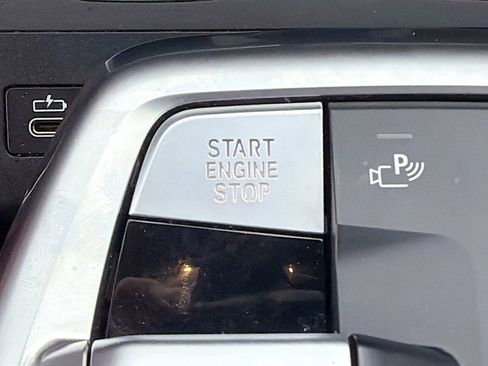 Certified 2025 BMW X1 xDrive28i image 37