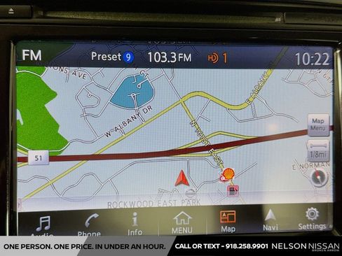 Certified 2017 Nissan Maxima SR w/ Midnight Edition FWD image 13
