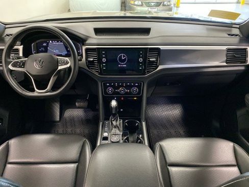 Used 2023 Volkswagen Atlas Cross Sport SEL AWD/4WD image 12