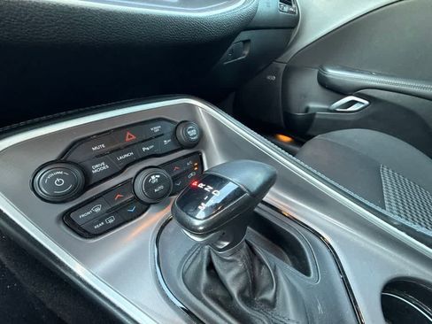 Used 2022 Dodge Challenger R/T Scat Pack RWD image 20