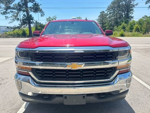 Used 2018 Chevrolet Silverado 1500 LT w/ All Star Edition AWD/4WD image 2