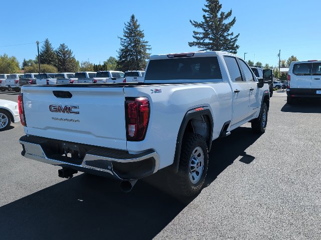 Used 2024 GMC Sierra 3500 Pro AWD/4WD image 3