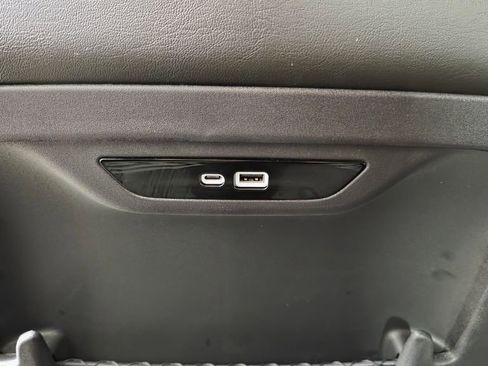 New 2026 Chrysler Pacifica Select image 29