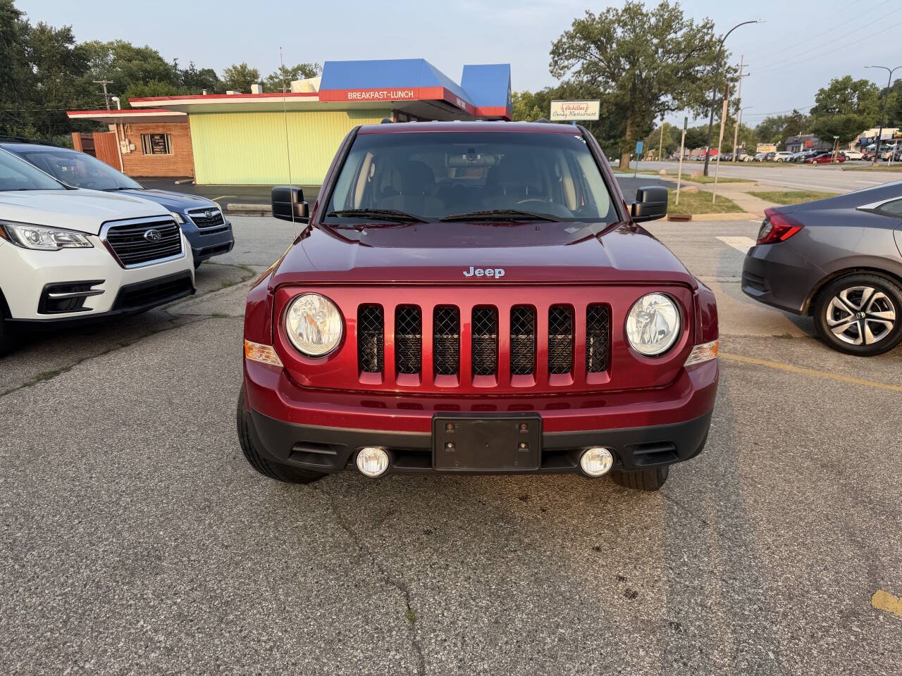 Used 2014 Jeep Patriot Sport FWD image 4
