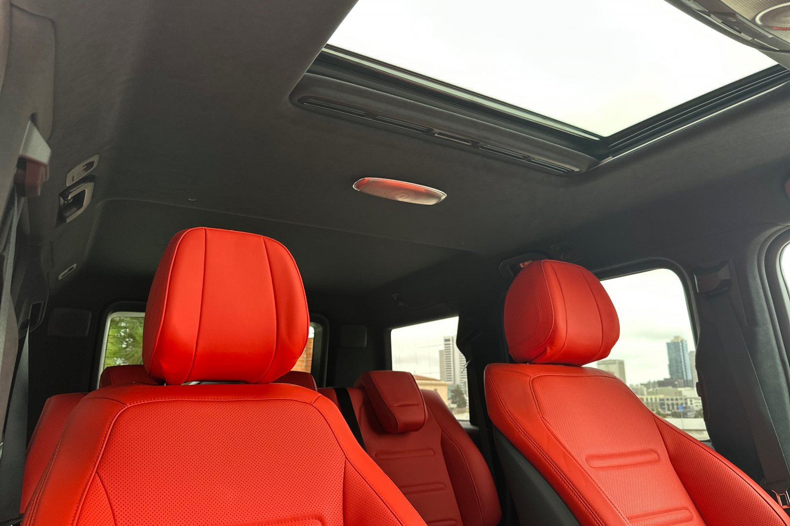 New 2027 Mercedes-Benz G 580 e image 17