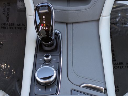 Certified 2024 Cadillac XT6 Premium Luxury w/ Technology Package image 18