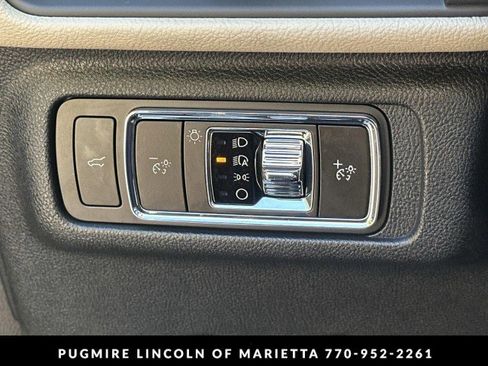 New 2026 Lincoln Corsair Premiere image 34