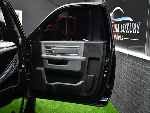 Used 2013 RAM 1500 Express RWD image 28
