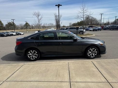 Used 2024 Honda Civic LX image 5