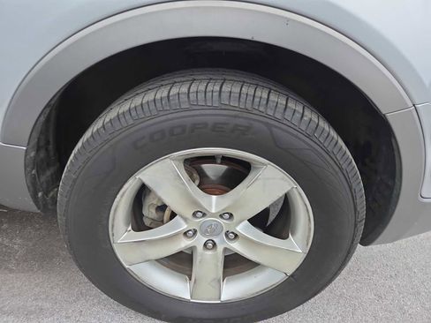 Used 2011 Hyundai Veracruz Limited image 2