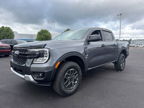 Used 2025 Ford Ranger XLT w/ Equipment Group 301A High RWD image 2