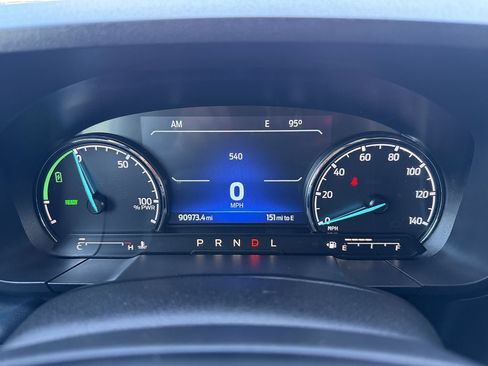 Used 2024 Ford Maverick Lariat w/ Black Appearance Package FWD image 11