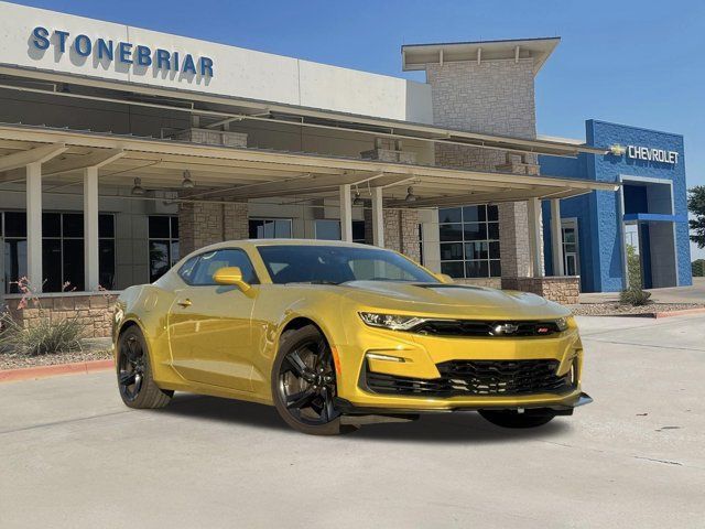 Used 2024 Chevrolet Camaro SS RWD image 2