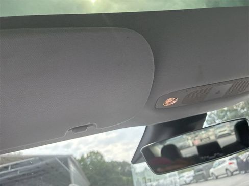 Used 2018 Tesla Model 3 Long Range RWD image 16