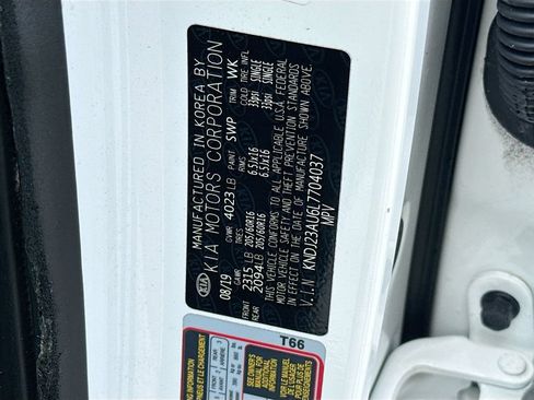 Used 2020 Kia Soul LX FWD image 29