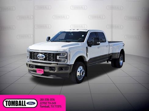 Used 2026 Ford F450 King Ranch w/ FX4 Off-Road Package image 3