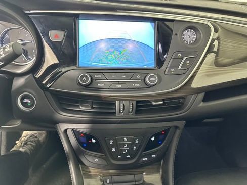 Used 2020 Buick Envision Premium w/ LPO, Interior Luxury Package image 22