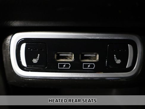 Used 2022 Alfa Romeo Stelvio Ti image 8