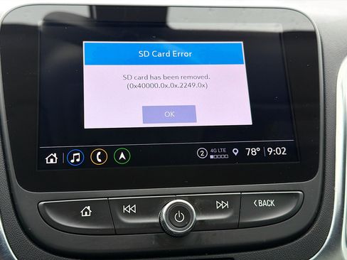 Used 2022 Chevrolet Equinox LT FWD image 32