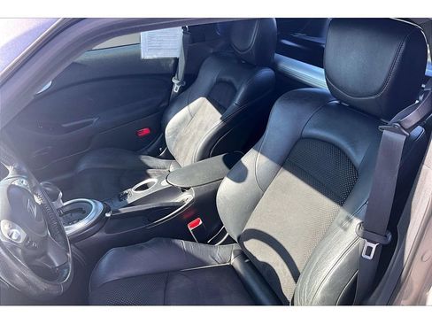 Used 2009 Nissan 370Z Touring w/ Sport Pkg RWD image 16