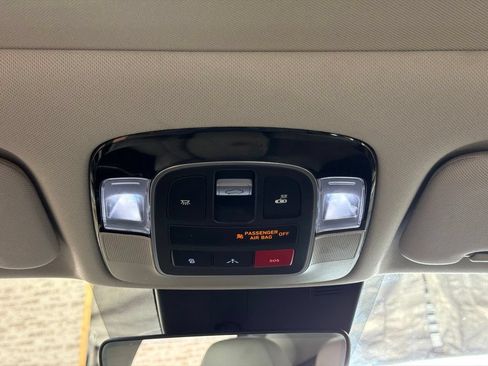 Used 2022 Hyundai Sonata Limited FWD image 22