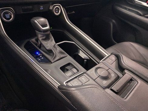 Used 2024 Toyota Grand Highlander Limited image 26