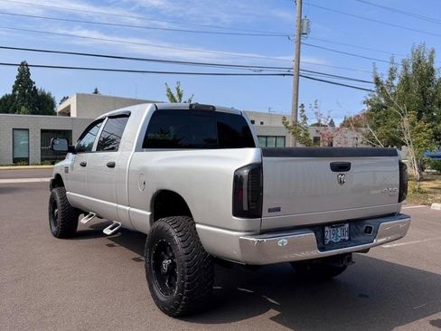 Used 2009 Dodge Ram 2500 Truck SLT AWD/4WD image 7