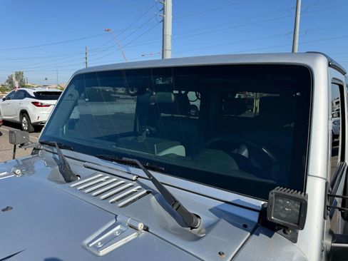 Used 2009 Jeep Wrangler X image 54