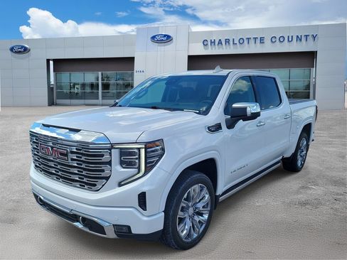 Used 2025 GMC Sierra 1500 Denali AWD/4WD image 2