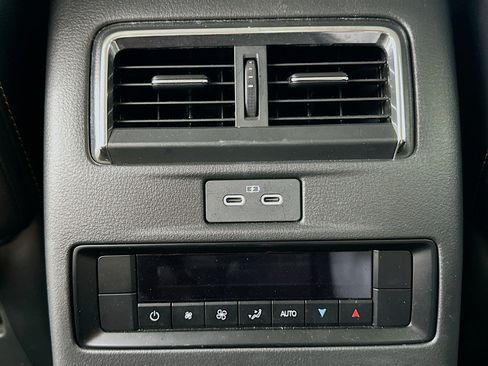 Used 2024 MAZDA CX-90 Plug-In Hybrid w/ Preferred AWD/4WD image 27