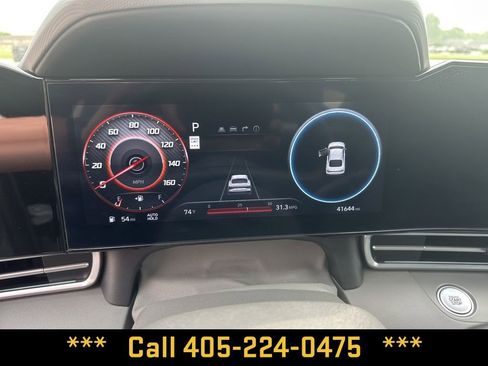 Used 2025 Hyundai Elantra SEL FWD image 26