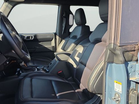 Used 2024 Ford Bronco Badlands image 47