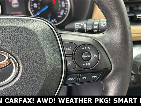 Used 2022 Toyota RAV4 XLE Premium image 13