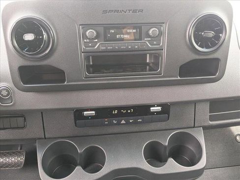 New 2025 Mercedes-Benz Sprinter 2500 image 12