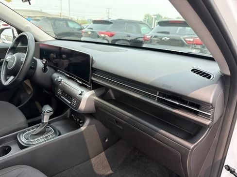 Used 2024 Hyundai Kona SEL AWD/4WD image 26