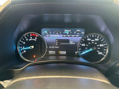 Used 2022 Ford F250 Lariat w/ Chrome Package image 23