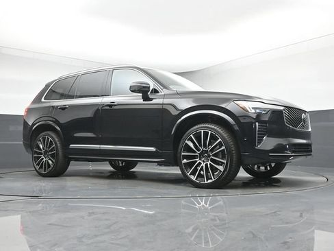 New 2026 Volvo XC90 B6 Plus w/ Protection Package Premier AWD/4WD image 38