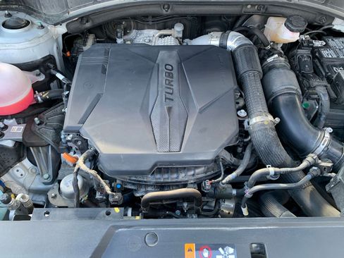 Used 2025 Hyundai Santa Fe SEL image 33