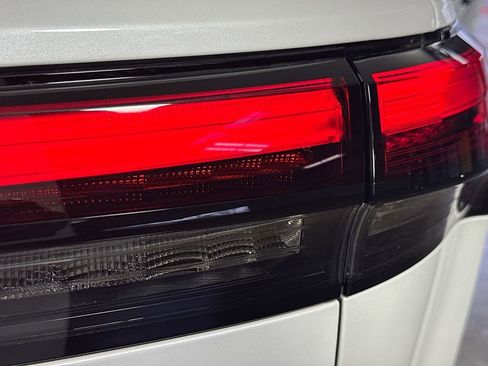 Used 2026 INFINITI QX60 Luxe w/ Cargo Package image 33