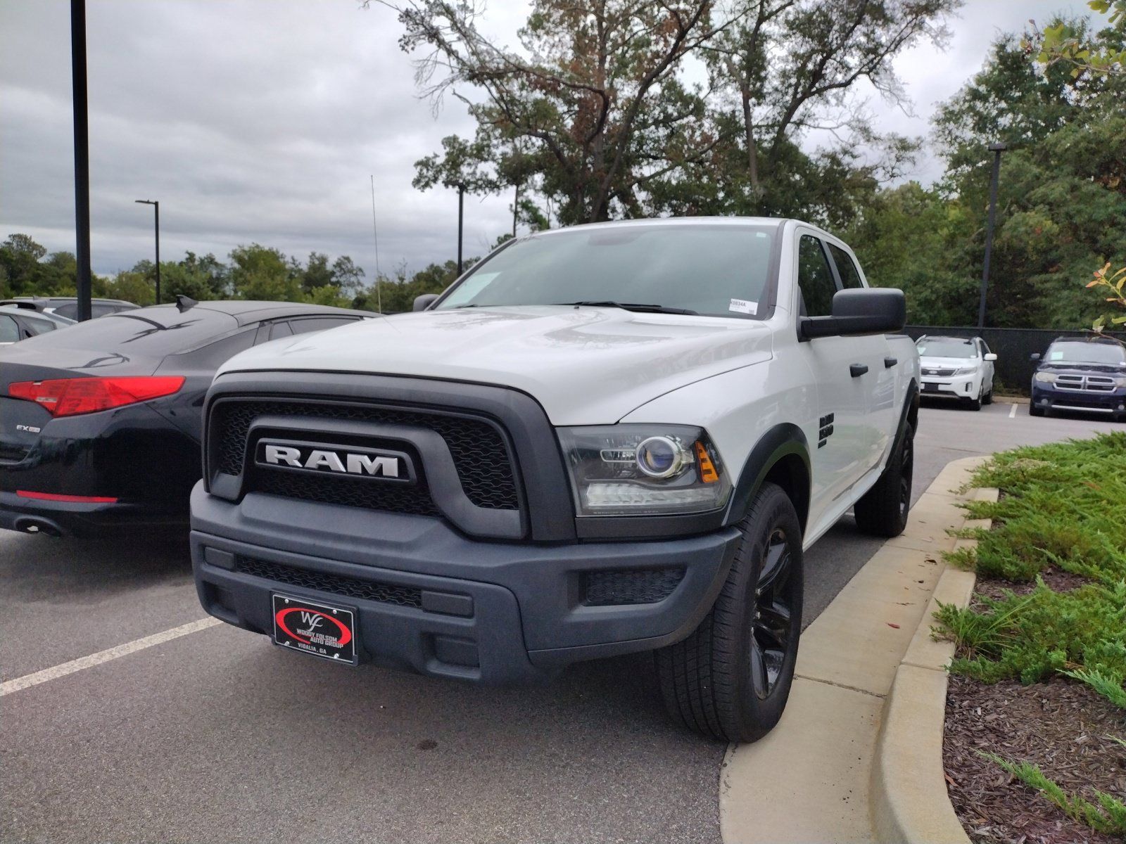 Used 2024 RAM 1500 Warlock RWD image 3