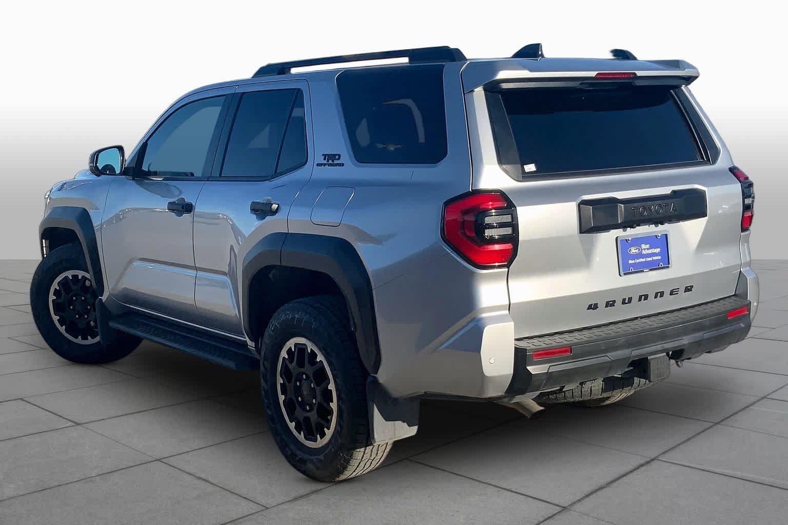 Used 2025 Toyota 4Runner TRD Off-Road Premium w/ Tow Technology Package AWD/4WD image 12