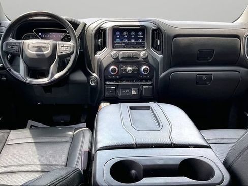 Used 2021 GMC Sierra 1500 Denali w/ Denali Premium Package AWD/4WD image 15