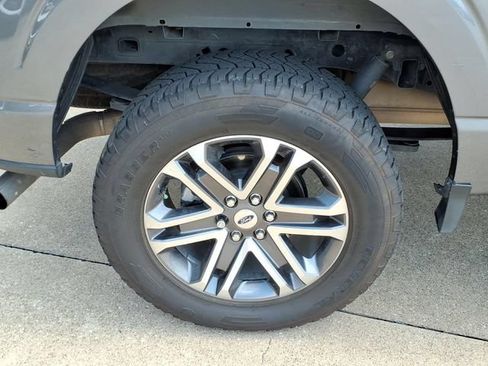 Used 2022 Ford F150 XL w/ STX Appearance Package AWD/4WD image 13