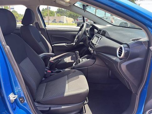 Used 2021 Nissan Versa S FWD image 14