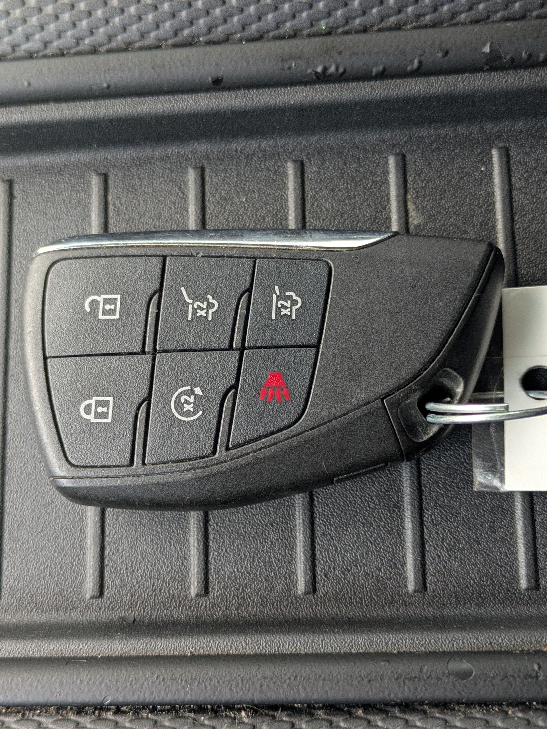 Used 2021 Chevrolet Suburban RST w/ Rear Media and Nav Package RWD image 30