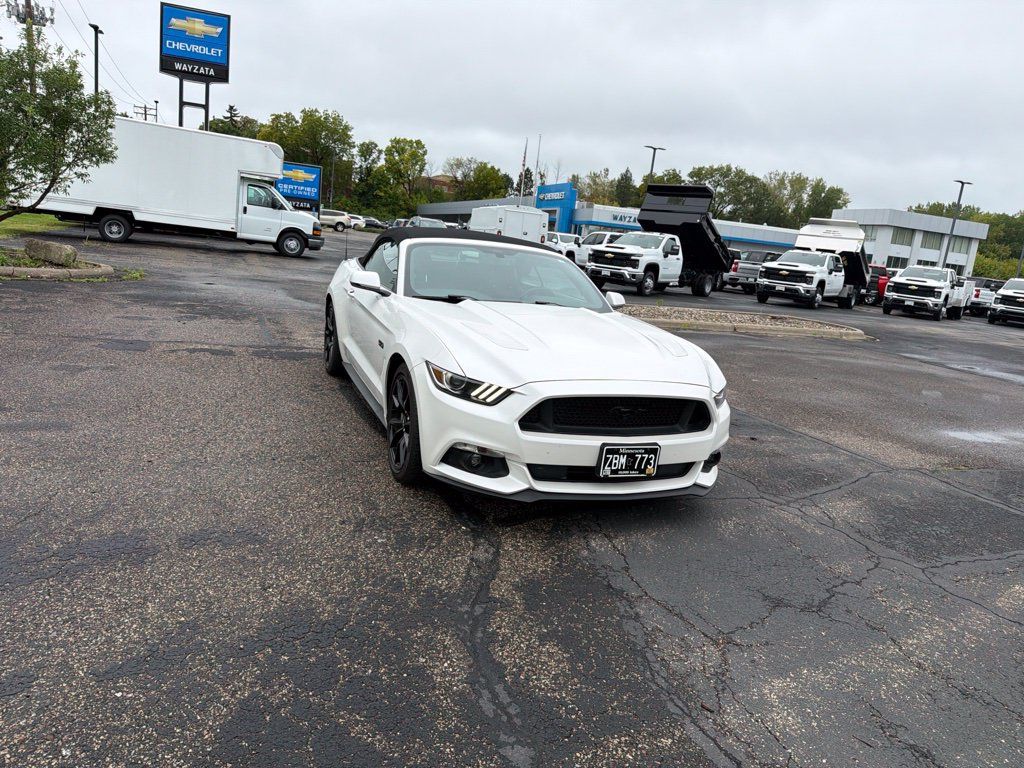 Used 2017 Ford Mustang GT Premium w/ Black Accent Package RWD image 15