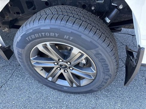 Used 2023 Ford F150 Lariat w/ Equipment Group 502A High image 20