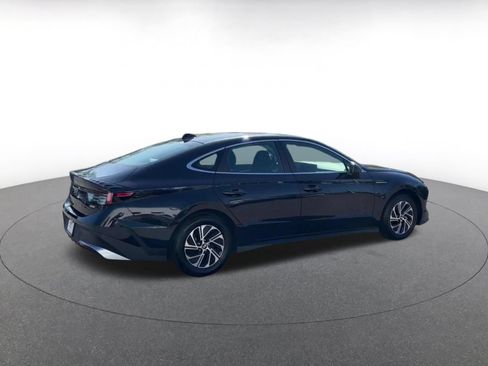 Used 2026 Hyundai Sonata Blue FWD image 14