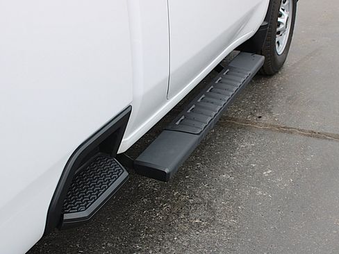 Used 2025 Chevrolet Silverado 2500 W/T RWD image 35
